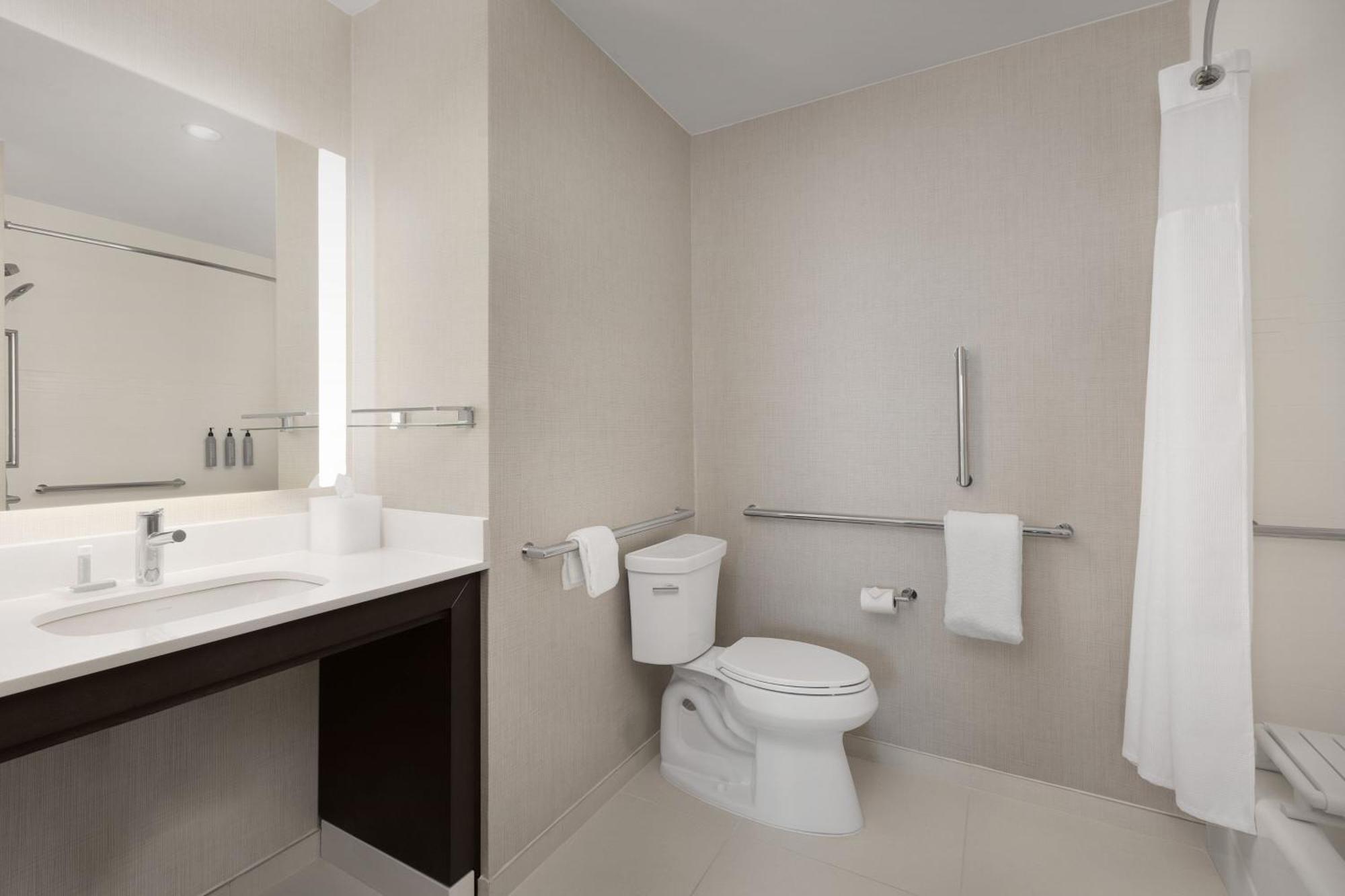 Residence Inn Kenwood 外观 照片